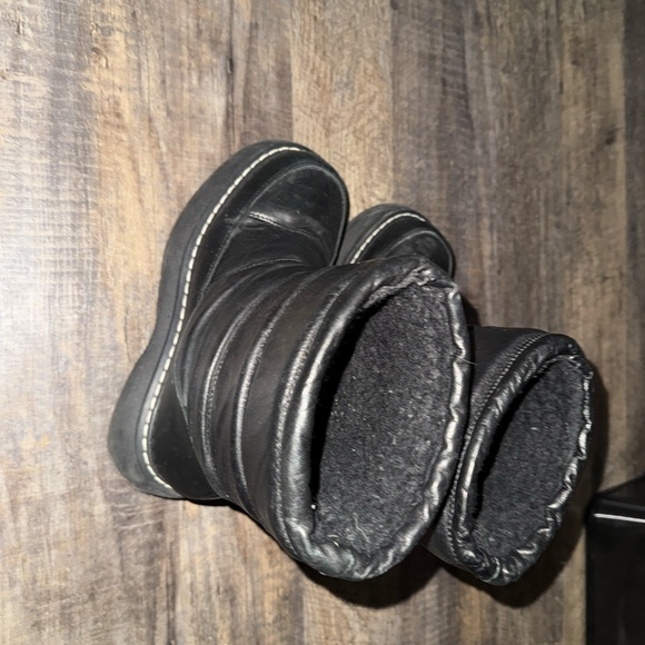 LAST Fergie boots EU 38 - Picture 3 of 5